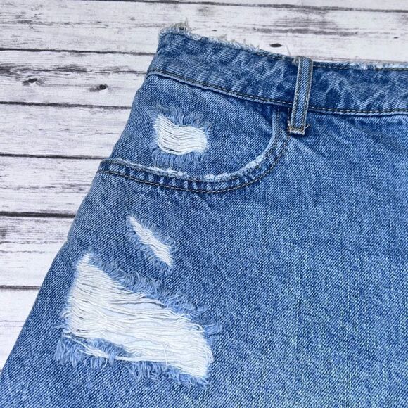 Show Me Your Mumu Arizona Button Up Denim Shorts - Picture 5 of 10